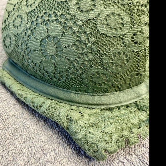 NWT Aerie Real Power Plunge Push Up Joy Lace Bra - Olive Fun - 32C - Picture 4 of 11